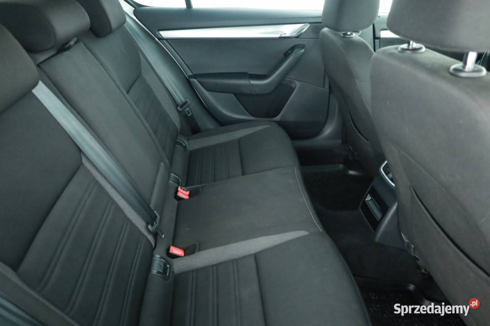 Skoda Octavia 15 TSI Piaseczno