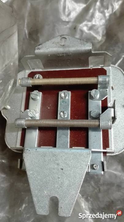 Regulator napięcia Elmot 12 V osobowe Żywiec sprzedam