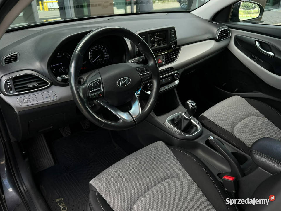 Hyundai i30 14 MPI 100 Classic Led Business czujnik parkowania łódzkie Piotrków Trybunalski