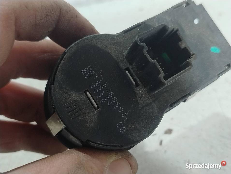 PANEL WŁĄCZNIK ŚWIATEŁ 9 PIN OPEL INSIGNIA A osobowe