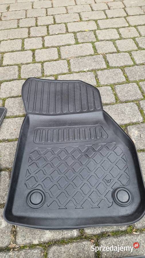 Dywaniki gumowe BMW 2 X2 2 Active Tourer małopolskie