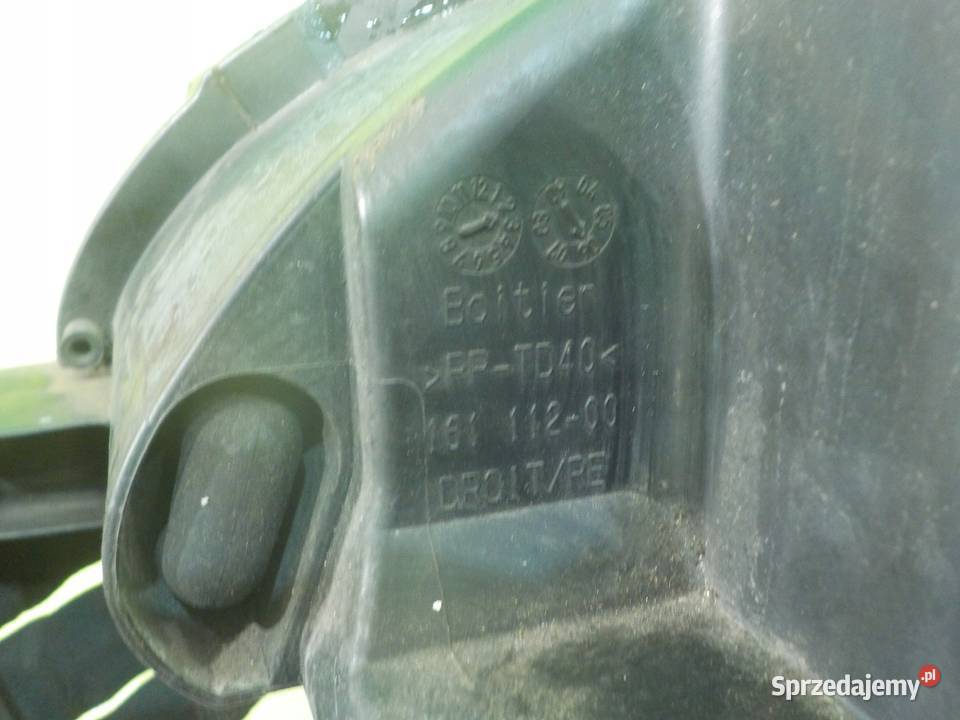 PEUGEOT 407 COUPE 30 V6 06r 2D COUPE lampa prawa mazowieckie Suków