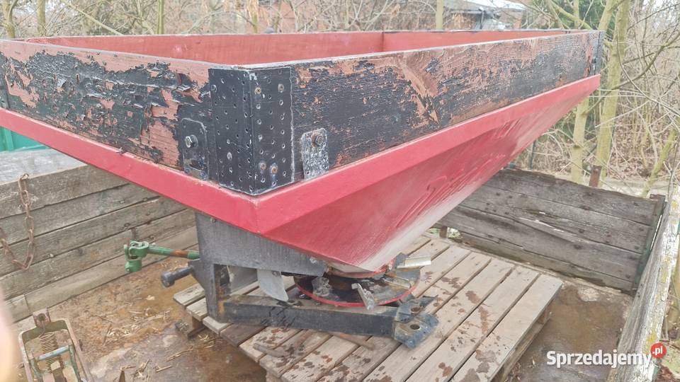 Sadzarka do ziemniakow 2rzedowa transport nieuszkodzony Siewniki i sadzarki Trzebnica