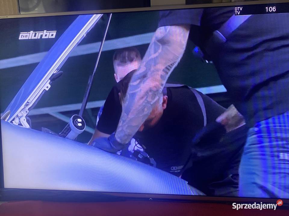 Telewizor sharp 3D 80 potężny