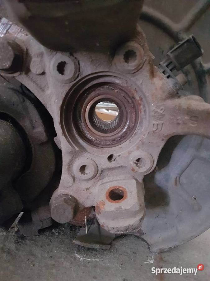 VW TOURAN FL 20 TDI PIASTA PRAWA ZWROTNICA Turek sprzedam