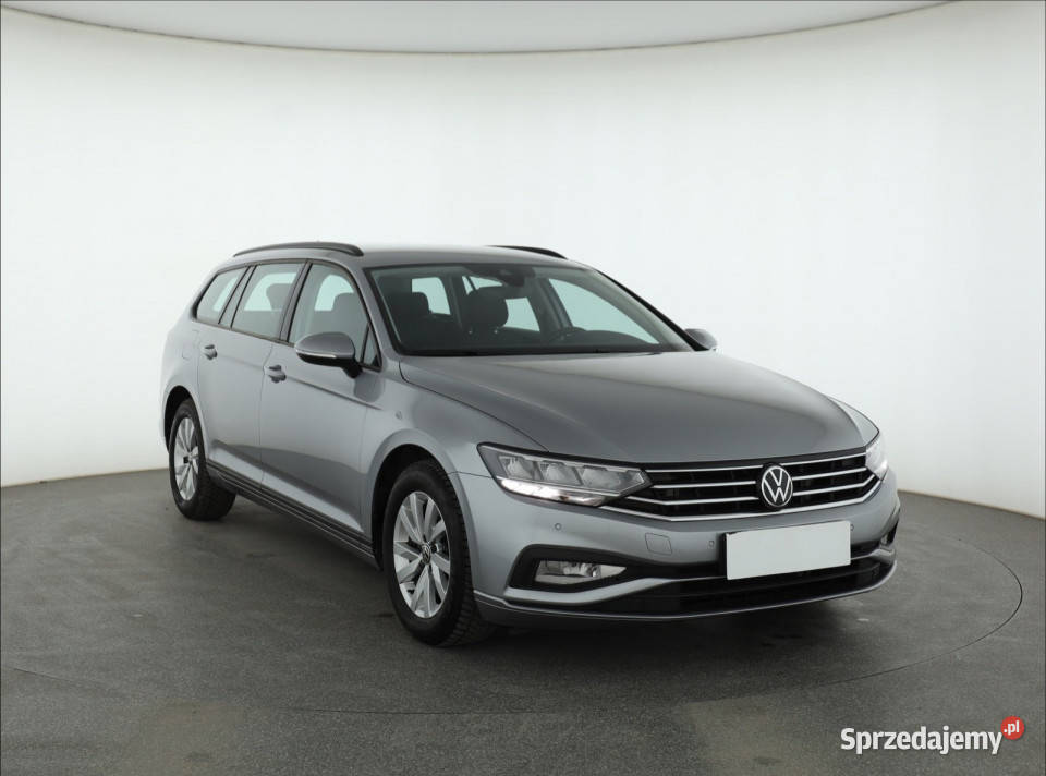 VW Passat 20 TDI relingi dachowe