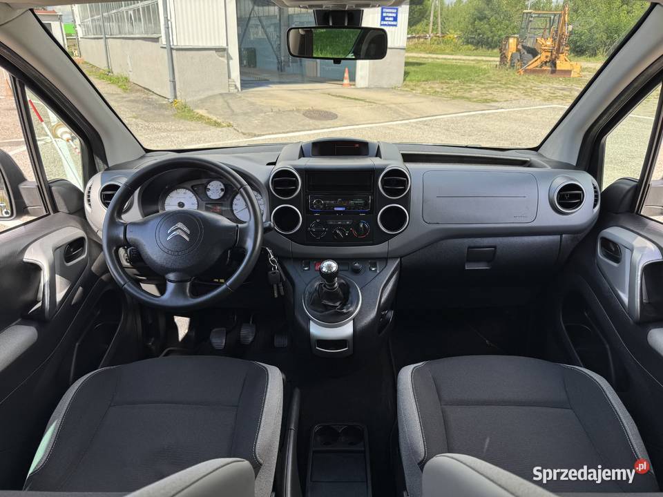 Citroen Berlingo 16 DIESEL Klimatyzacja Tempomat Konin