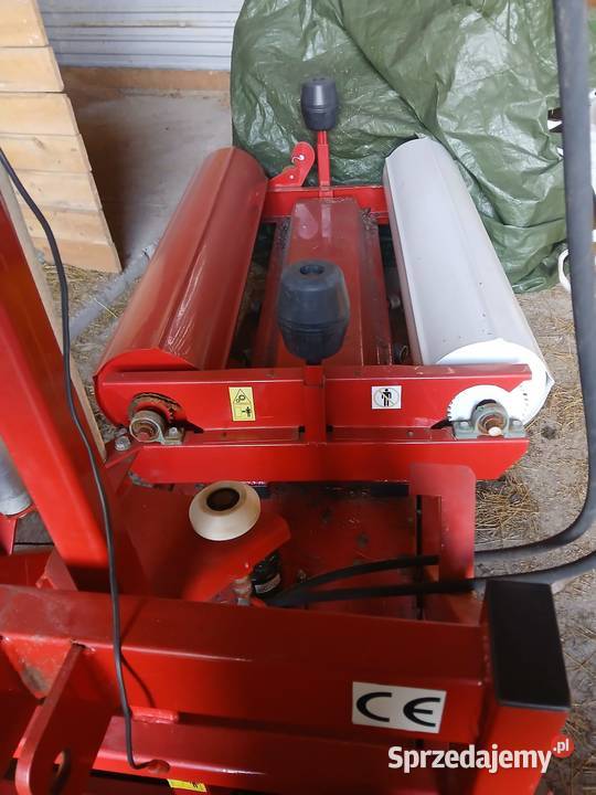 Sprzedam owijarkę do bel firmy AGRO Jeziorowskie sprzedam