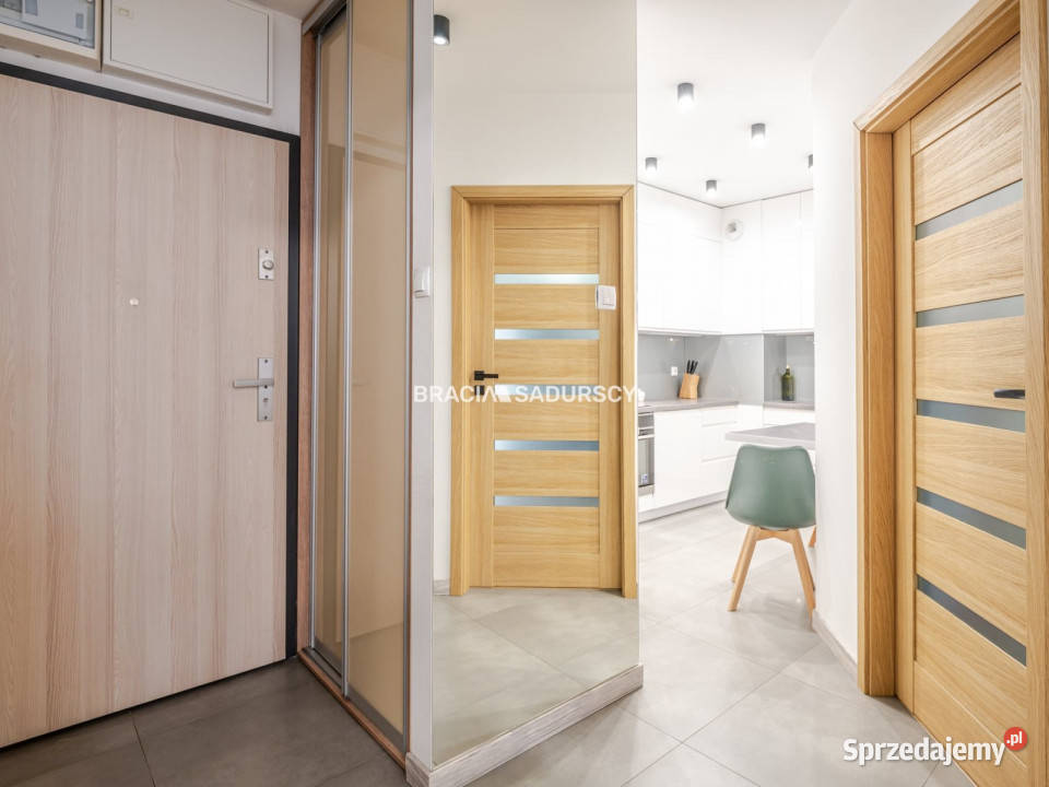 Mieszkanie Kraków Żabiniec 4051m2 2 pokoje Piętro 1 Sprzedaż małopolskie