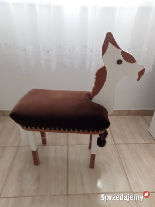 Sprzedam podnóżki i pufę Szczecinek