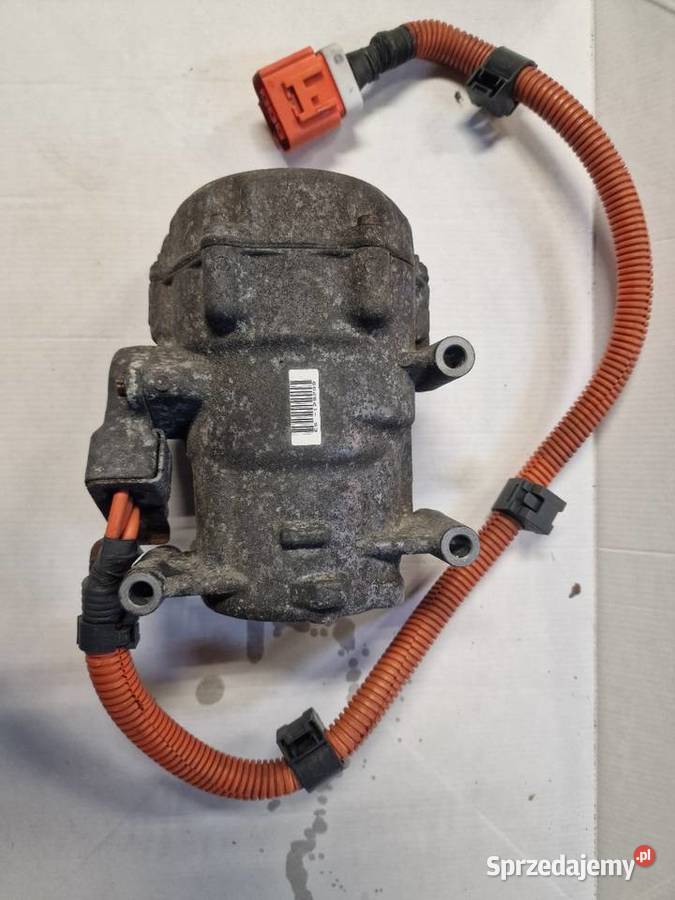 Toyota Prius 15 sprężarka klimatyzacji kompresor osobowe