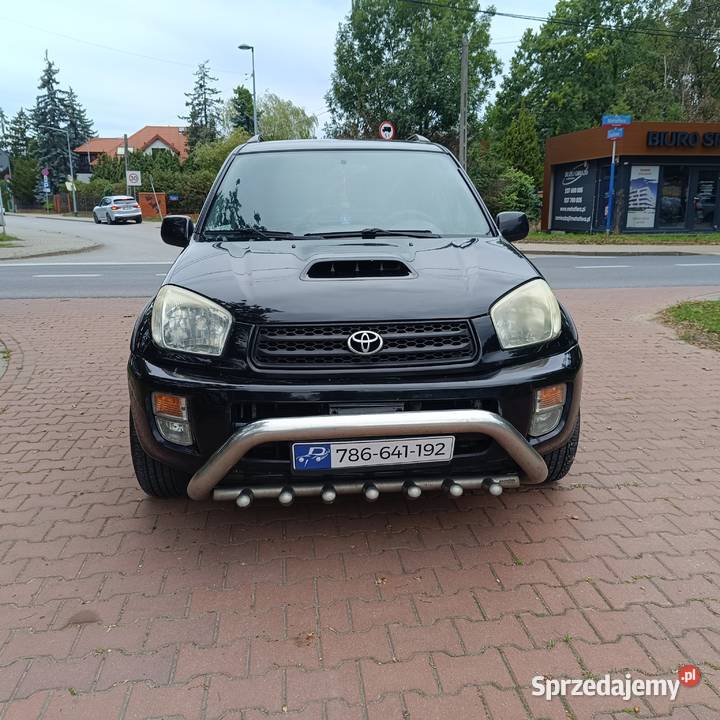 Toyota Rav 4 II 20 2002 r D 4x4 Hak Salon manualna