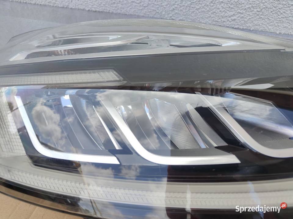 Lampa prawa Renault Clio IV 4 LIFT Full LED EU osobowe Kielcza sprzedam