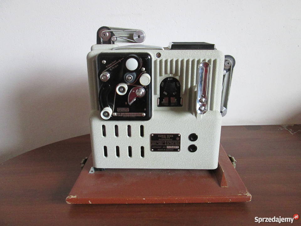 STARY projektor filmowy EUMIG P8 phonomatic made Borów