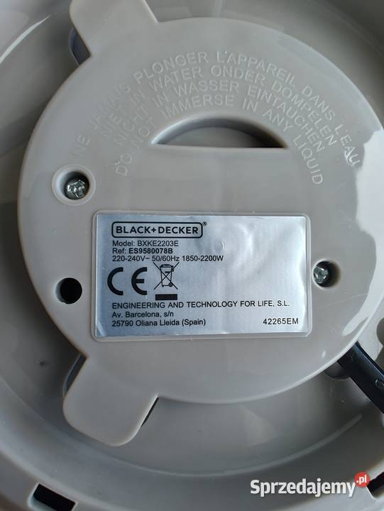 Czajnik bezprzewodowy Black Decker 2200 W Olecko sprzedam