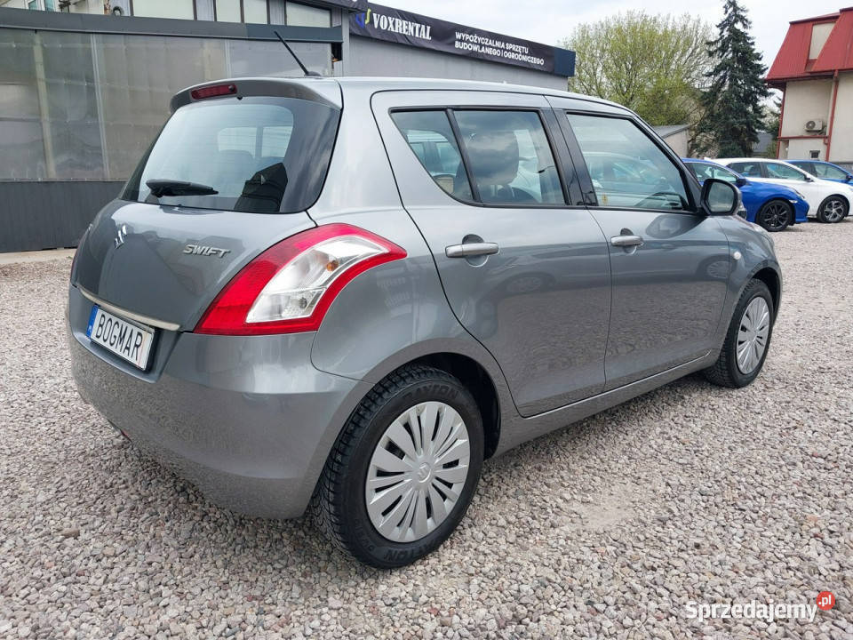 Suzuki Swift 1516 SALON 100 bezwypadkowy 40 V
