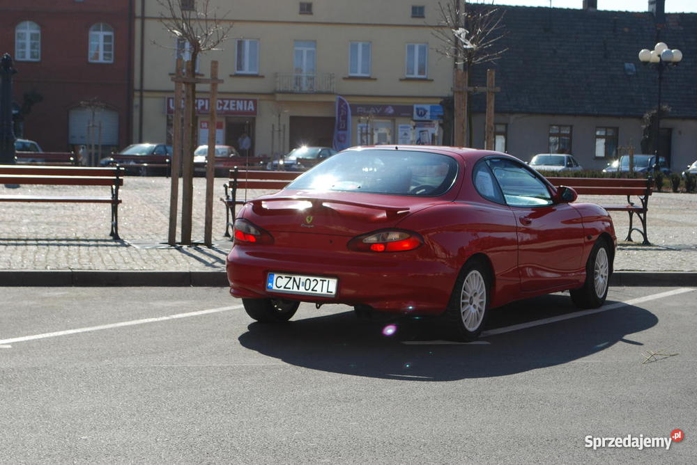 Hyundai Coupe czerwony LPG auto Ferrari wspomaganie kierownicy Barcin