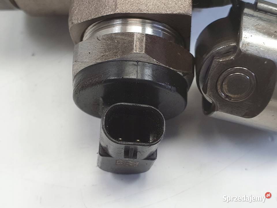 Audi A3 II 8P 20 TFSI POMPA WTRYSKOWA paliwa Janów