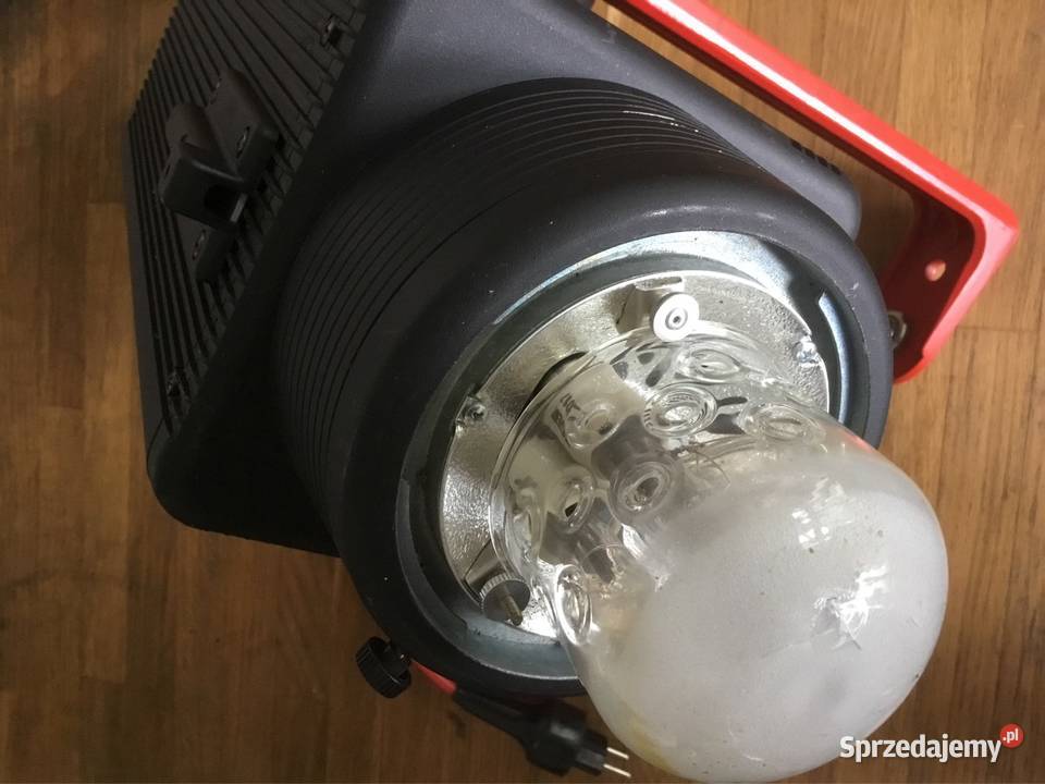 Lampa studyjna 650W Multiblitz VARIOLITE 15 Szramowo