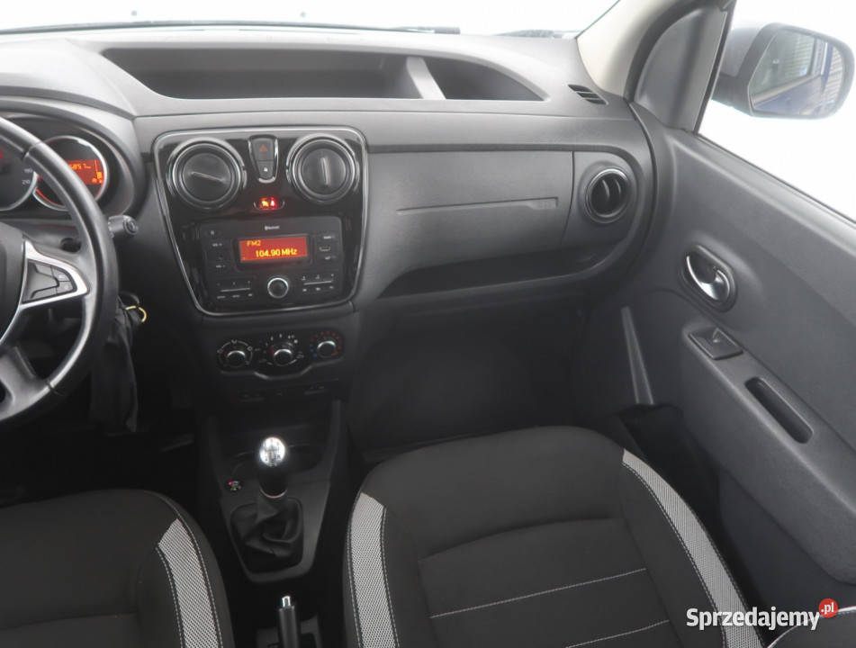 Dacia Dokker 16 SCe Samochody osobowe Bielany Wrocławskie