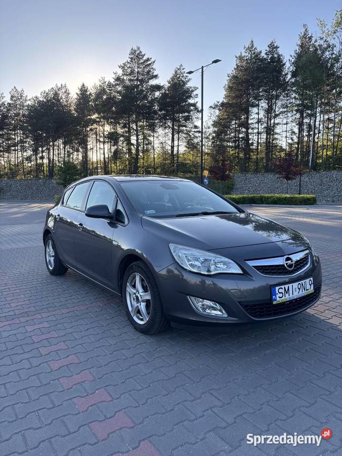Opel Astra 14 Turbo Katowice