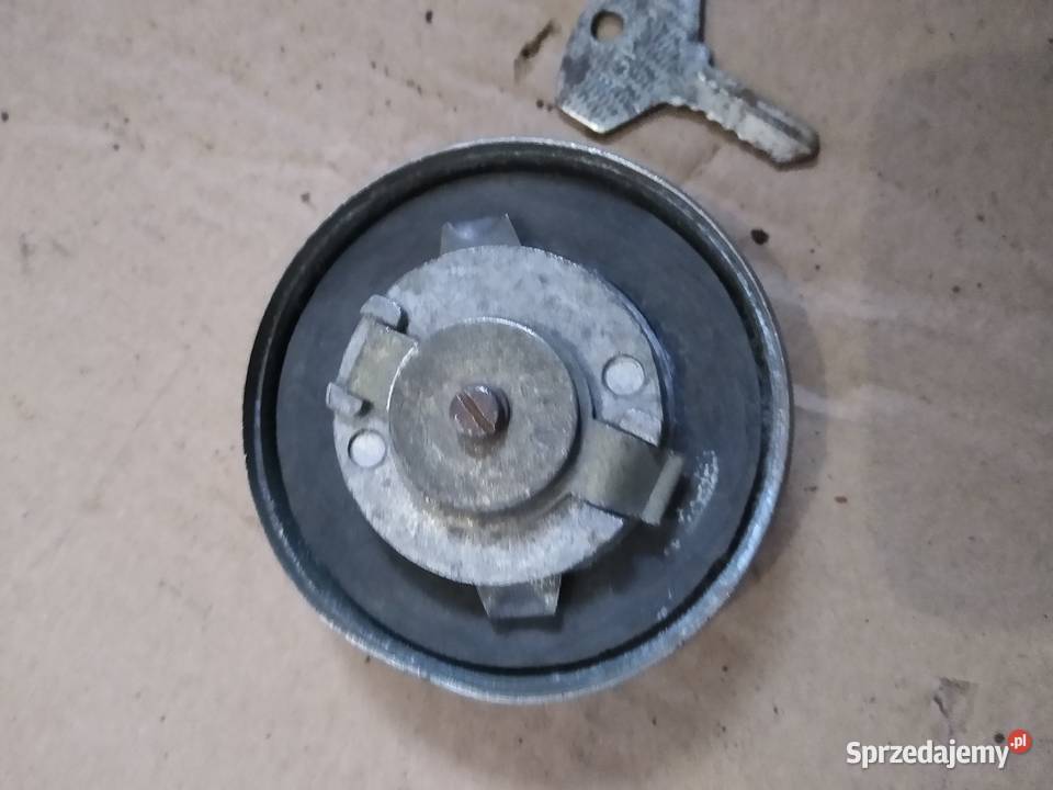 Syrena żuk warszawa korek zbiornika baku z Kruszwica