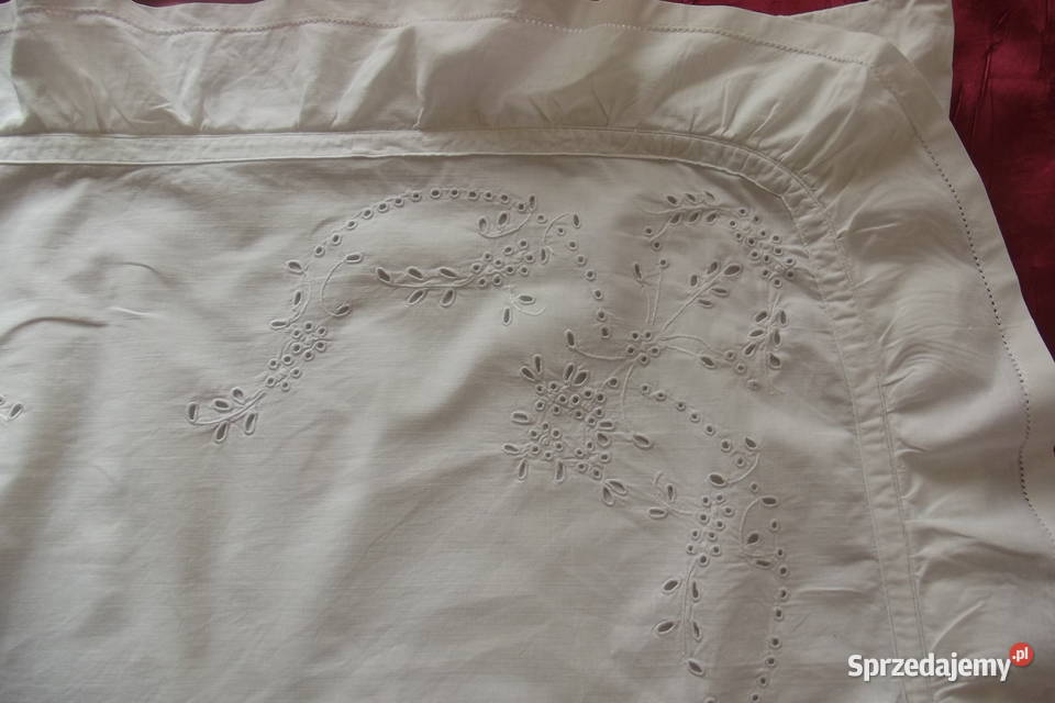 Poszewka na poduszkę haft 7659