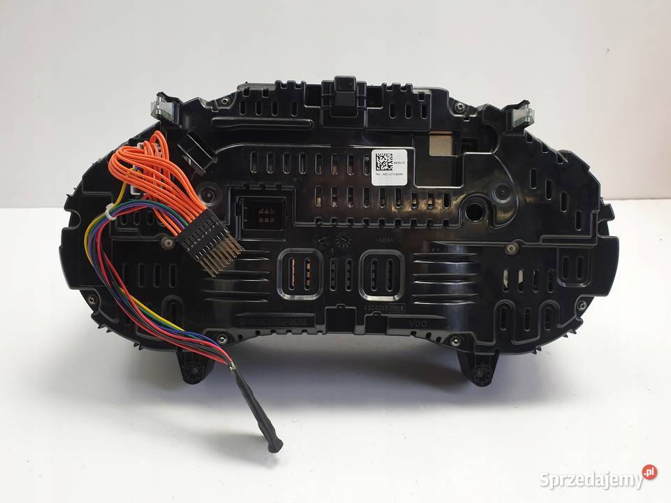 Mercedes A205 W205 22 CDI LICZNIK ZEGARY anglik osobowe Rudka