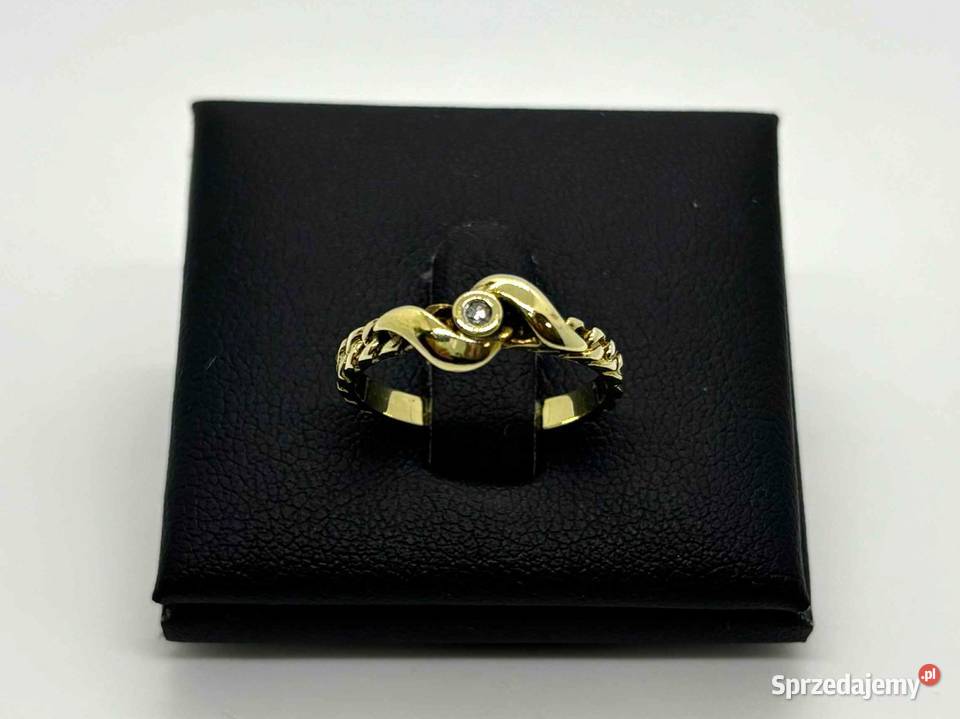 Złoty Pierścionek Z Diamentem pr 333 189g R12 Elbląg sprzedam