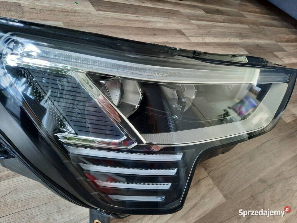 AUDI ETRON reflektor prawy FULL LED 4KE941040 Świerzawa