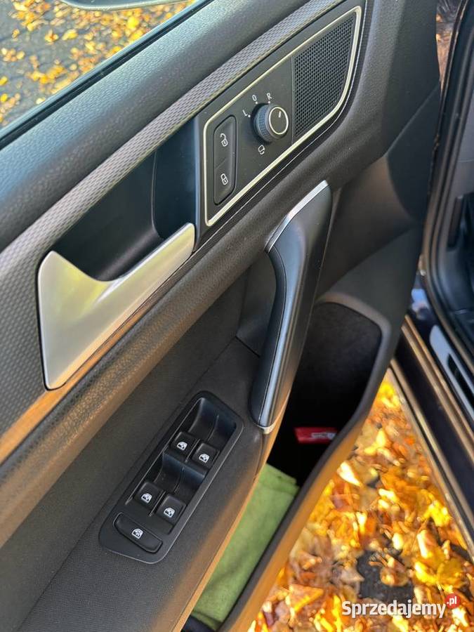 Golf Sportsvan 2015 16 Tdi niski przebieg drugi wielkopolskie Śrem