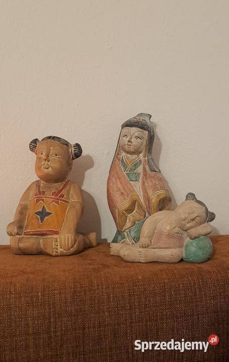 piękne drewniane figurki Japonka i Chinki mazowieckie