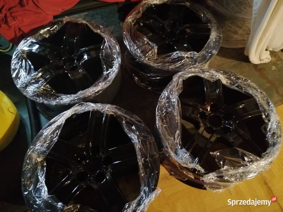Felgi aluminiowe 5x112 20 Audi ET60 lakierowaniu Części