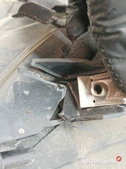LAMPA PRZÓD LEWA ZWYKŁA H7 EU F11 F10 720323910