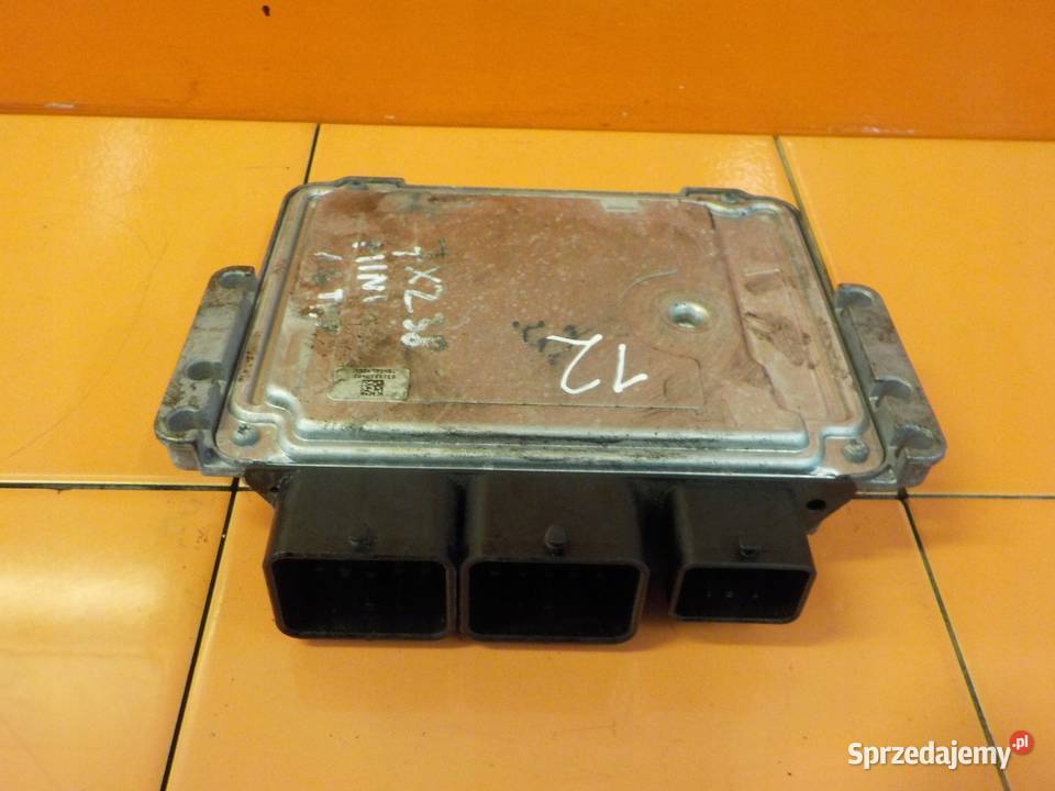 MINI 16 THP 10r 211 N14 sterownik komputer Suków sprzedam