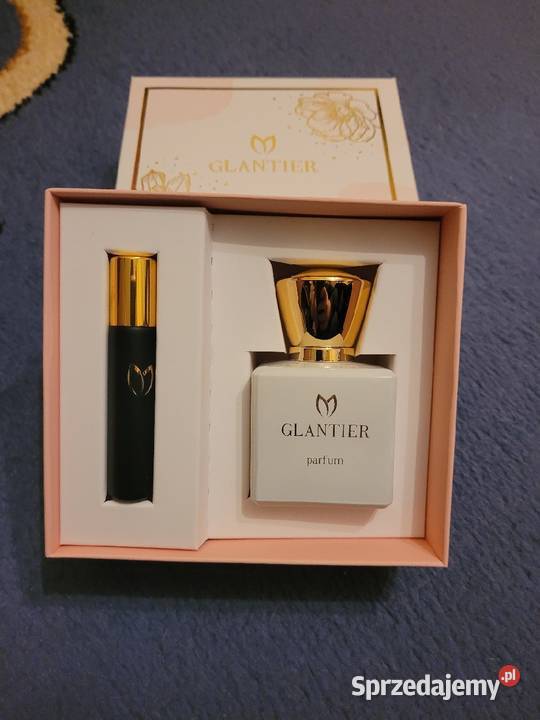 Perfume box zestaw roletka plus perfumy Dla kobiet małopolskie Myślenice sprzedam