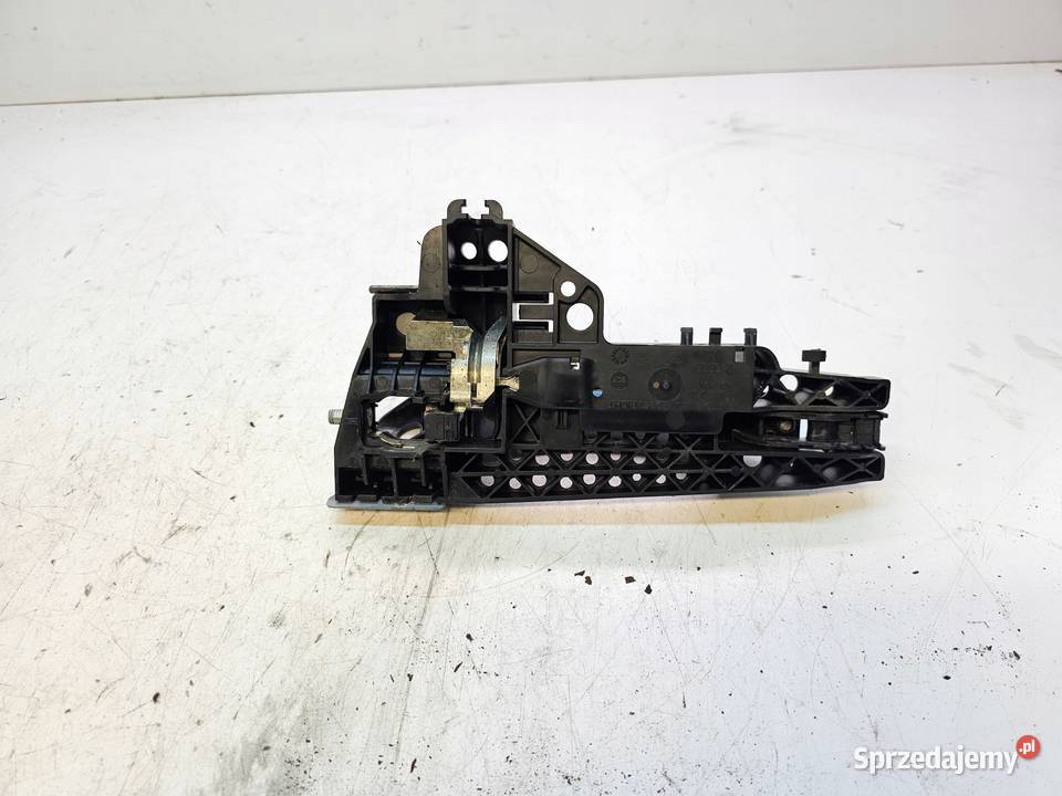 KLAMKA PRAWA AUDI A4 B8 A5 8T Q5 LX7R 8T2837886A Przystajń
