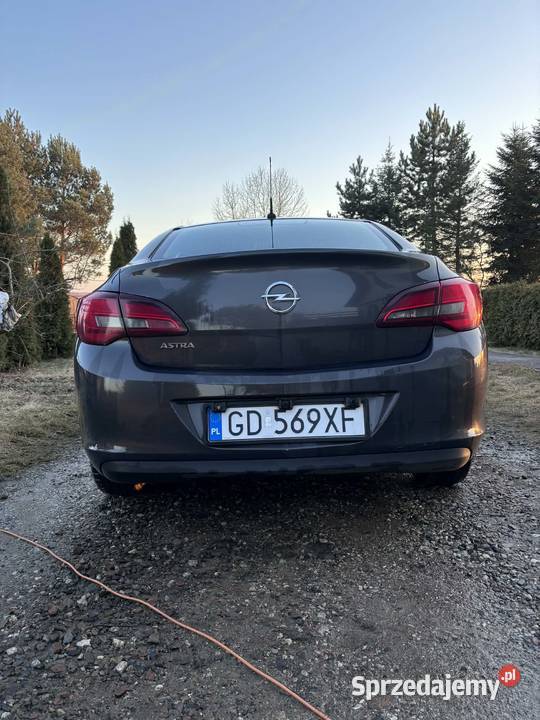 Opel Astra 16 Active nieuszkodzony Kępie