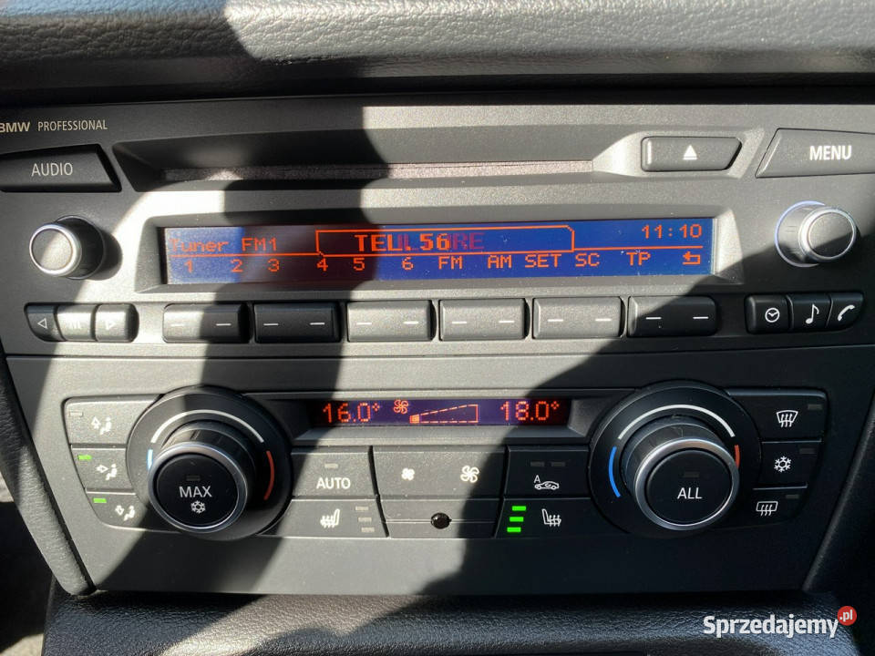 BMW X1 zadbane serwisowane bezwypadkowe I E84 Rok produkcji 2011 Poznań
