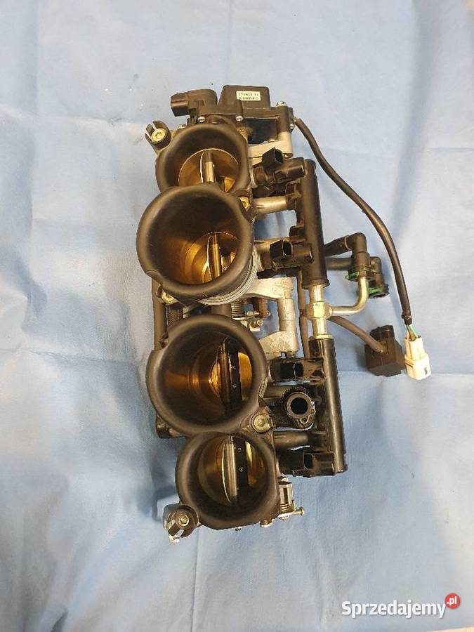 Suzuki GSXR GSXR 1000 K9 L6 przepustnice wtryski Grońsko