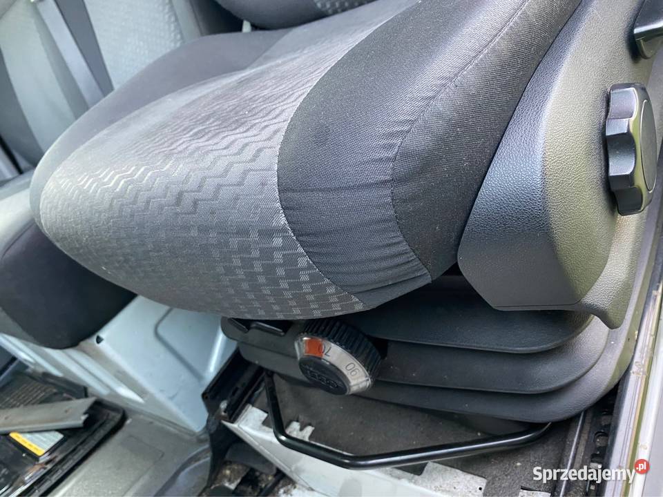 Vw crafter lift 20 tdi klima nowe opony fotel biały Zgorzelec