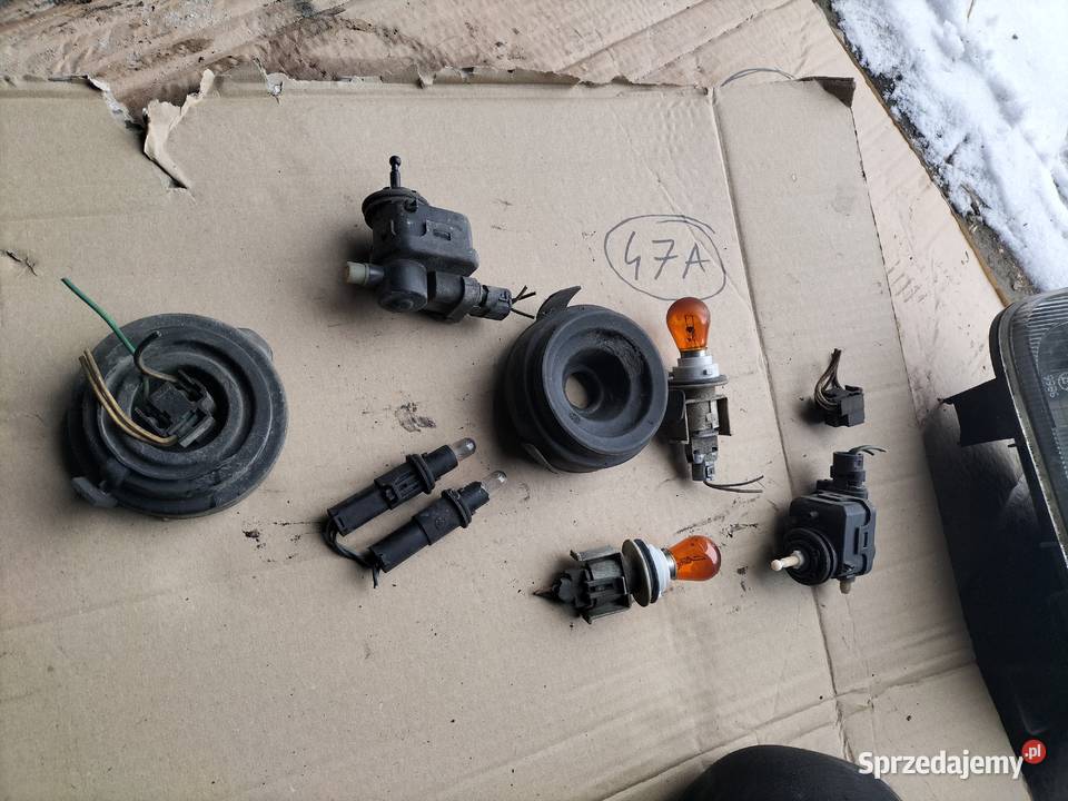 RENAULT CLIO 2 DEKIELEK LAMPY WTYCZKA OPRAWKA Kamień-Kolonia