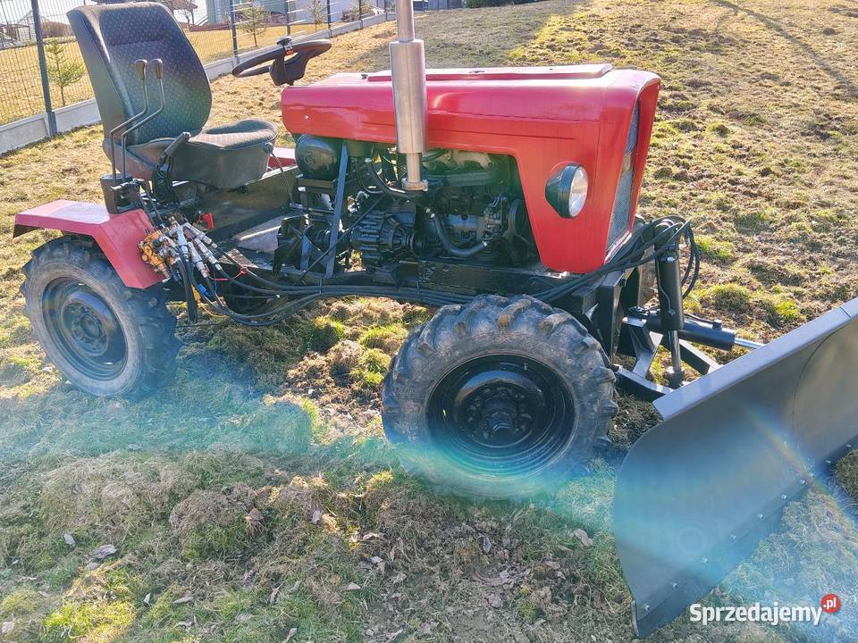 Traktorek sam 4x4 uaz 16d ciągnik pług