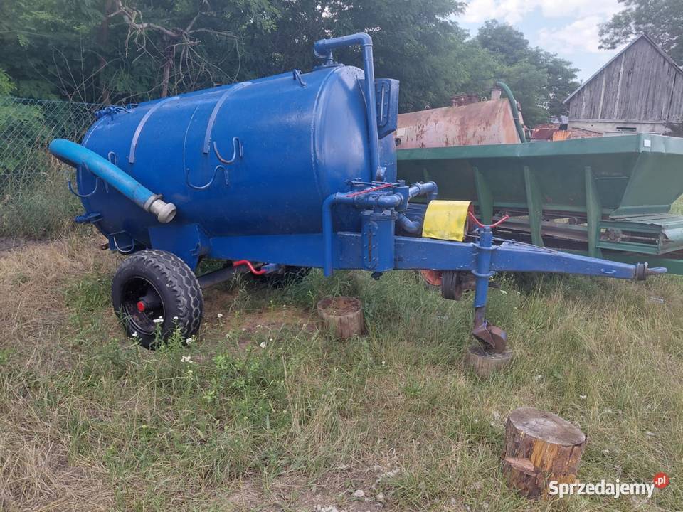 sprzedam beczkowóz nieuszkodzony Tarnówko