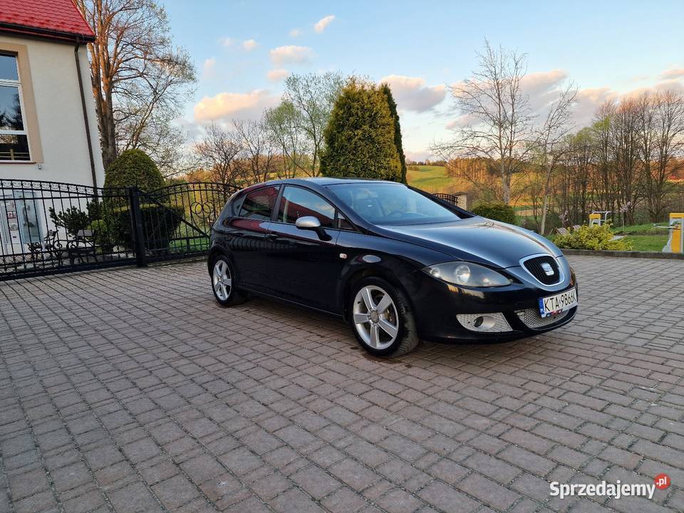 Seat Leon II 1P 19 TDI Niski przebiegAlufelgi 17 poduszka powietrzna Ryglice