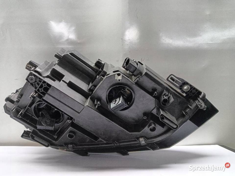 LAMPA PRZÓD PRZEDNIA LEWA VW TOURAN III