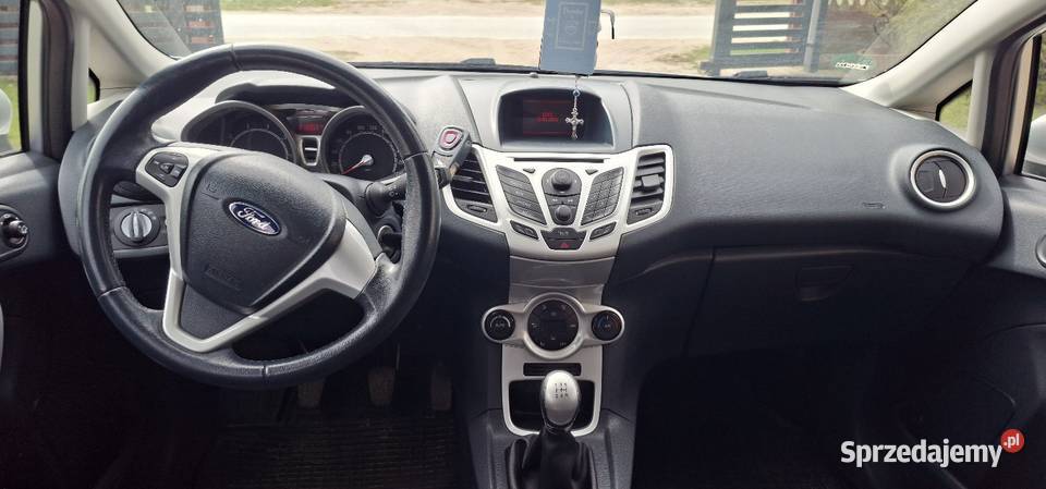 Ford Fiesta MK VII Titanium 14 benz 2012r centralny zamek Izydorów