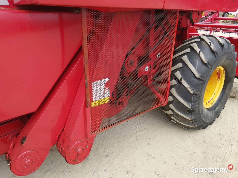 Kombajn zbożowy Massey Ferguson 487 w oryginale mazowieckie Skaryszew
