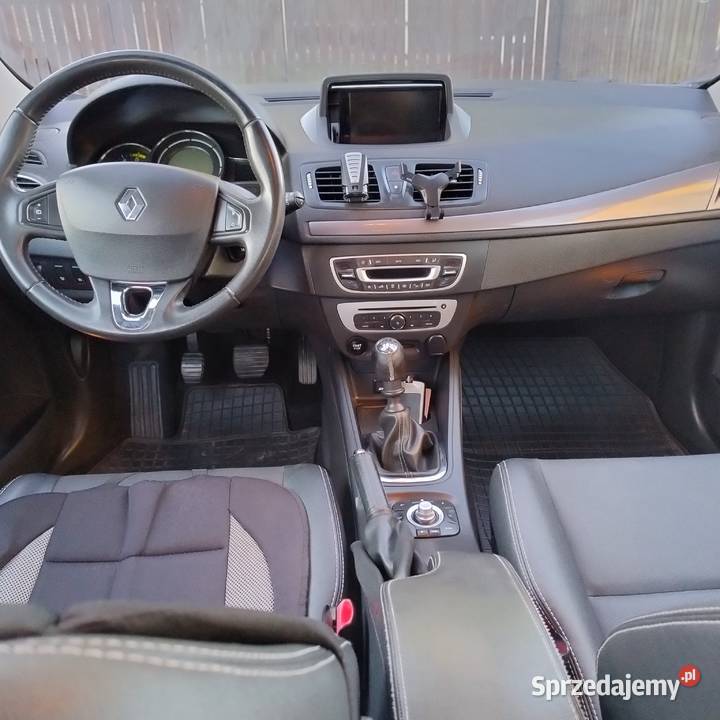 Renault Megane III 15 dCi 110 2016 Leśna-Stara Wieś