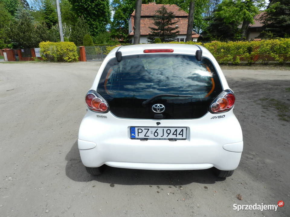Toyota Aygo 5drzwi Klima SERWIS 1właściciel Puszczykowo